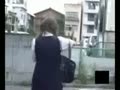 アダルト動画：野外で排泄する女子校生たちを隠し撮り